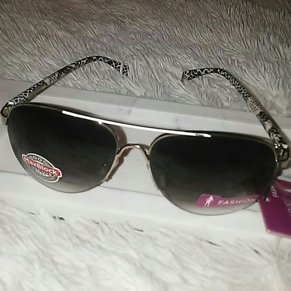 Foster Grant Sunglasses